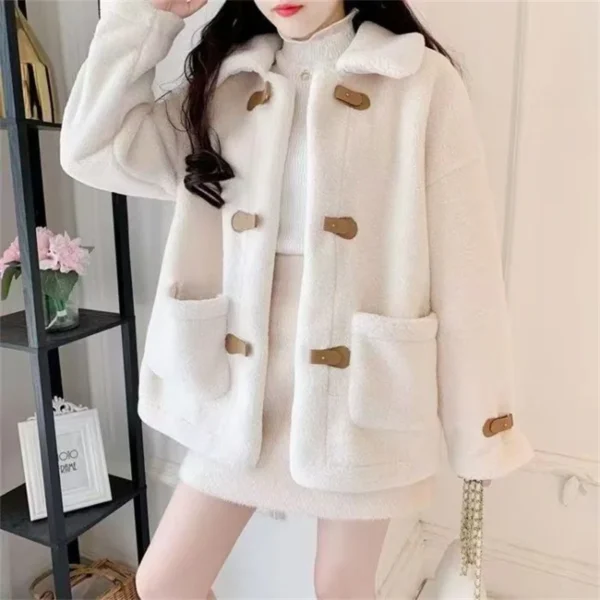 Autumn And Winter 2024 New Fashion All-in-one Korean Version Loose Short Lamb Wool Coat Female Lamb Velvet Long Sleeve Female - Image 5