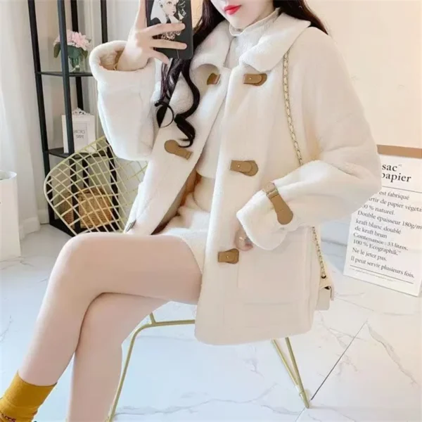 Autumn And Winter 2024 New Fashion All-in-one Korean Version Loose Short Lamb Wool Coat Female Lamb Velvet Long Sleeve Female - Image 2