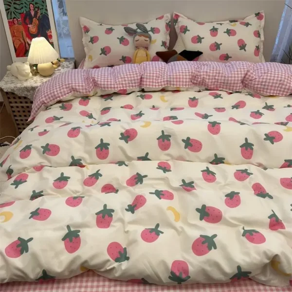 Cute Pink Strawberry Duvet Cover Flat Sheet with Pillowcases Floral Girls Bedding Set Twin Full Size Soft Polyester Bed Linens - Image 3